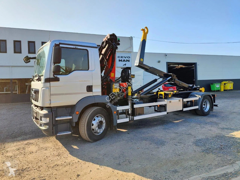 Camion MAN TGM 18.290 Container + Palfinger...