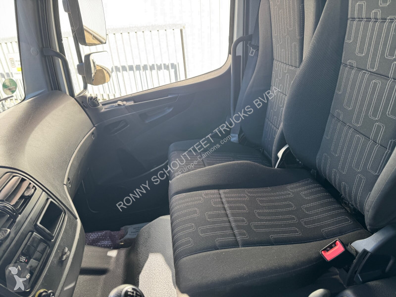 Kamion Mercedes Atego 1324/27 L 4x2 Atego...