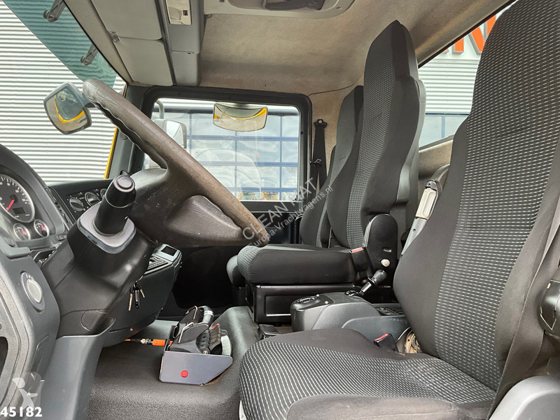Kamion MAN TGM 13.290 4x4 Hiab 9 Tonmeter...