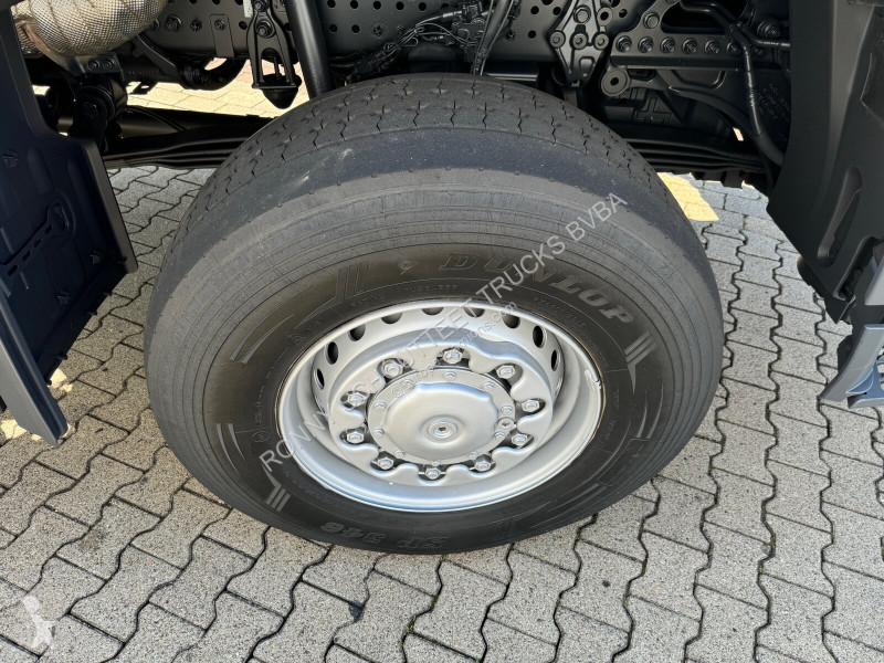 Camion Mercedes Arocs 3351 AK 6x6 Arocs 3351 AK...