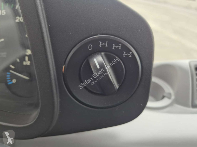 Camion Mercedes U423 4x4 Hydrostat Zapfwelle