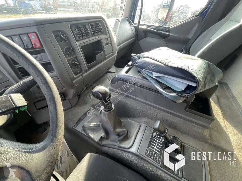Camião Renault 320 DCI