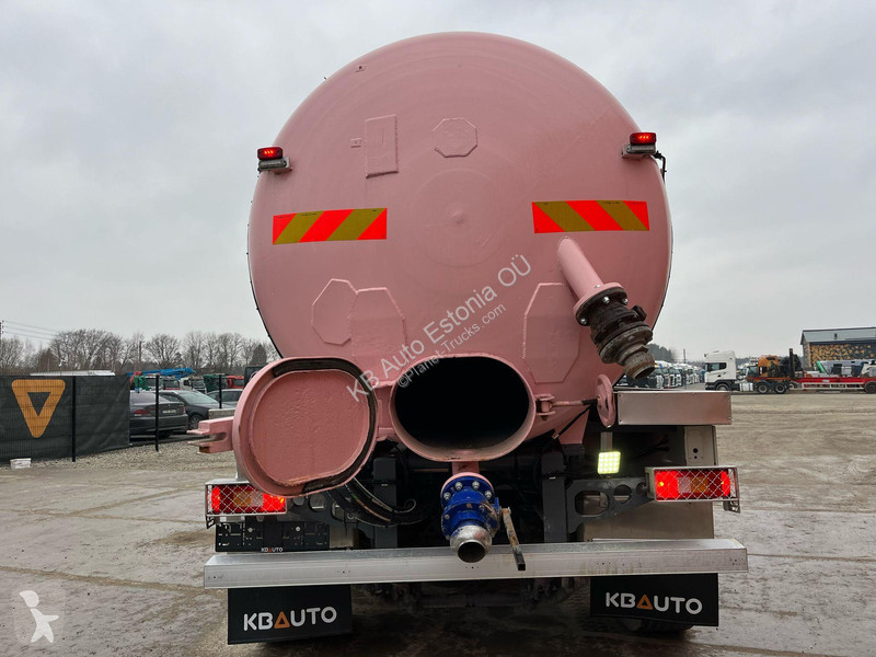 Camión Volvo 330 6x2 TANK 14000 l / VACUUM...