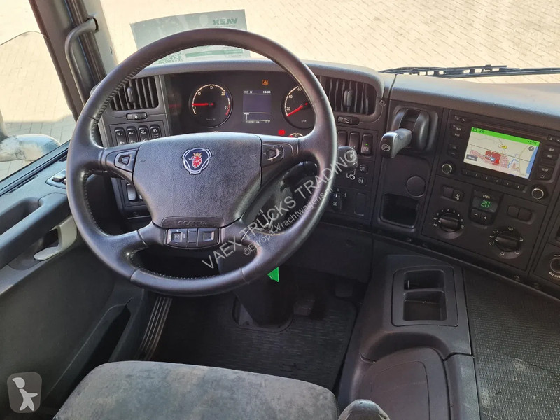 Camion Scania P320 4x2 - Side boars - oadlift -...