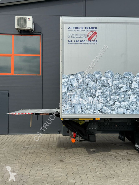 Camión Mercedes ACTROS