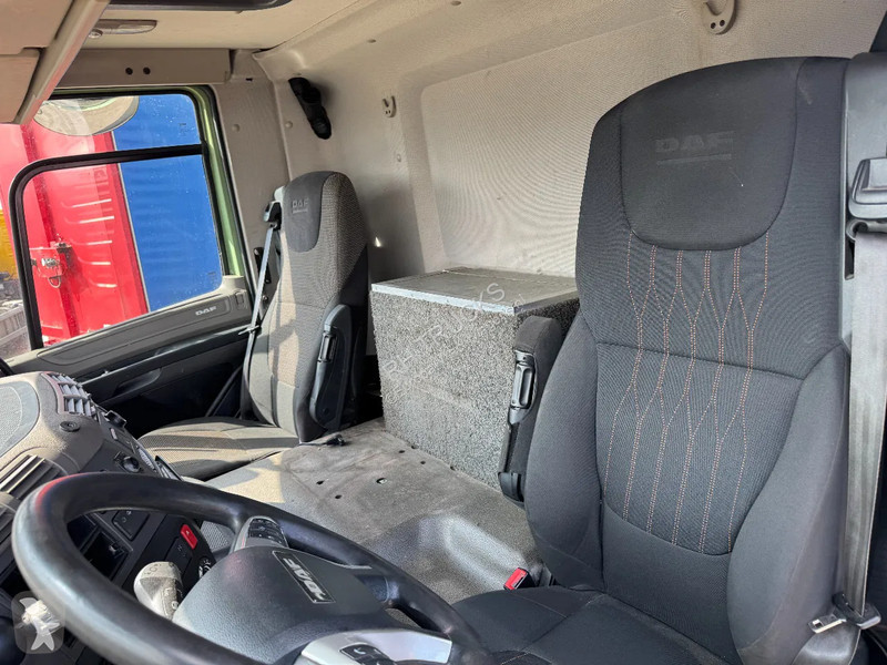 Camion DAF 450 6X2 EURO 6 VDL 21T HOOK LIFTING...
