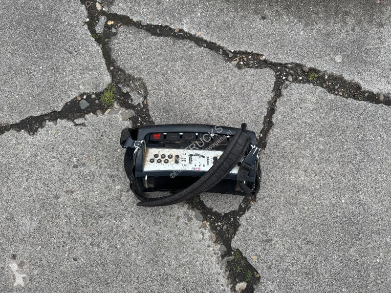 Kamion Volvo 500 6X2 EURO 5 HIAB 211 EP5 +...
