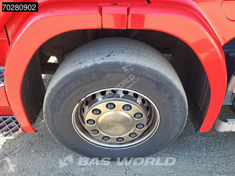 Kamion Scania G420 6X2 Cattle transport combi...