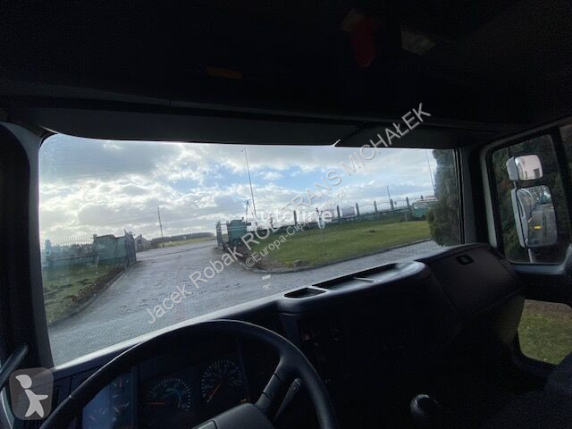 Camion Volvo FL
