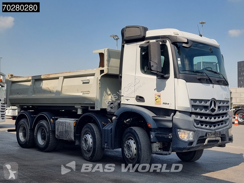Camion Mercedes 3240 8X4 12m3 2-way Tipper...
