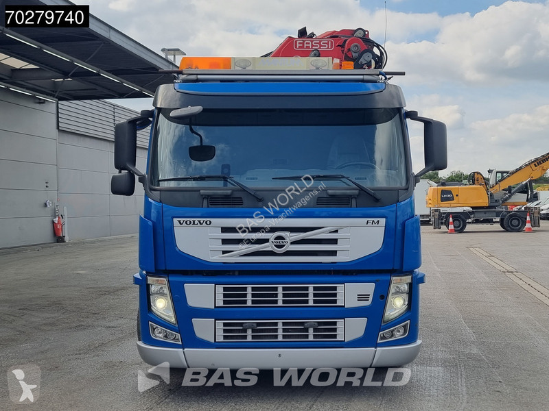 Camion Volvo FM 450 8X2 FASSI 100 Ton/Meter...
