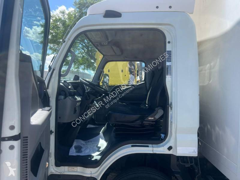 Camion Mitsubishi Fuso