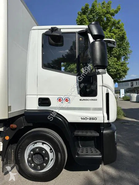 Camion Iveco EuroCargo 140 140-250 Tiefkühl...
