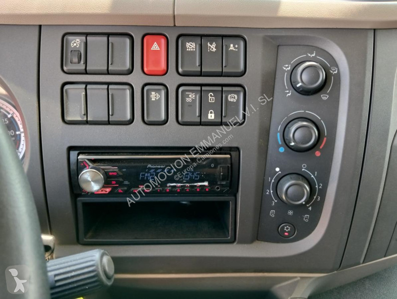 Kamion DAF 230 FA