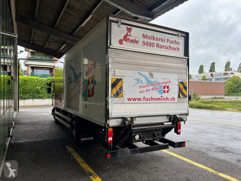 Kamion Renault midlum 220-12el