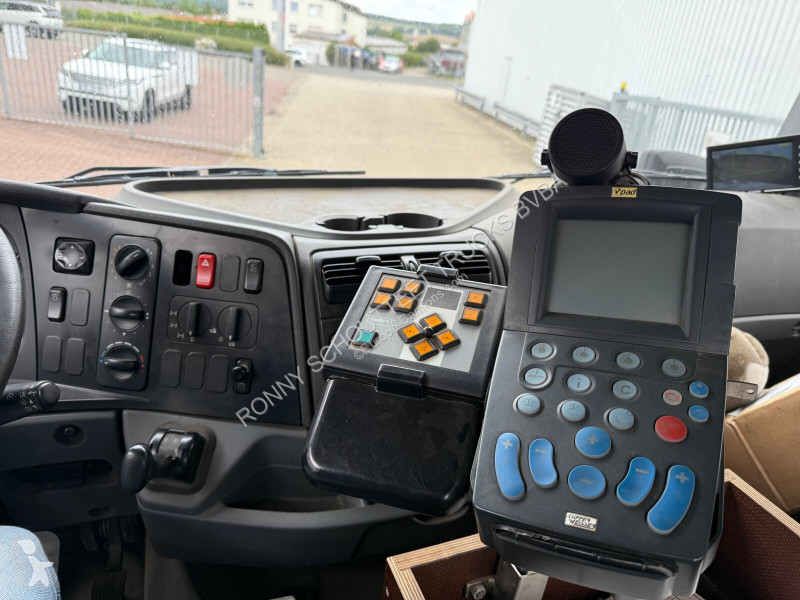 Camion Mercedes Axor 1824 AK 4x4 Axor 1824 AK...
