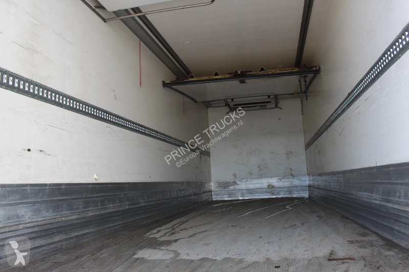 Kamion Renault D WIDE 280 * THERMO KING 1000R...