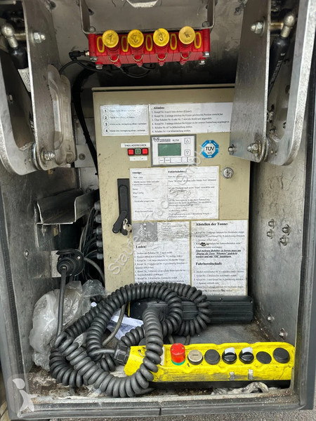 Kamion Scania 440 6x2*Willig*Tank Altöl+Filter...