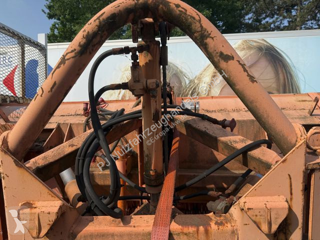 Gemeentevoertuig Unimog 1250L Zweiwege