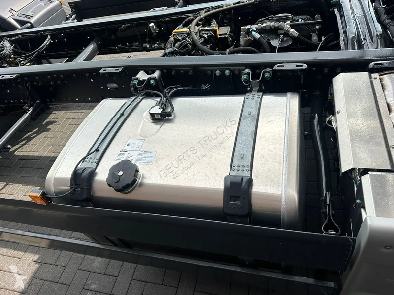 Camion MAN 26.520 6X2H-4 BL CH HYDRO DRIVE...