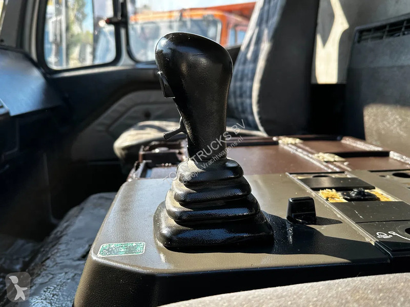 Camion Mercedes 1733 V6 4X2 Tipper...