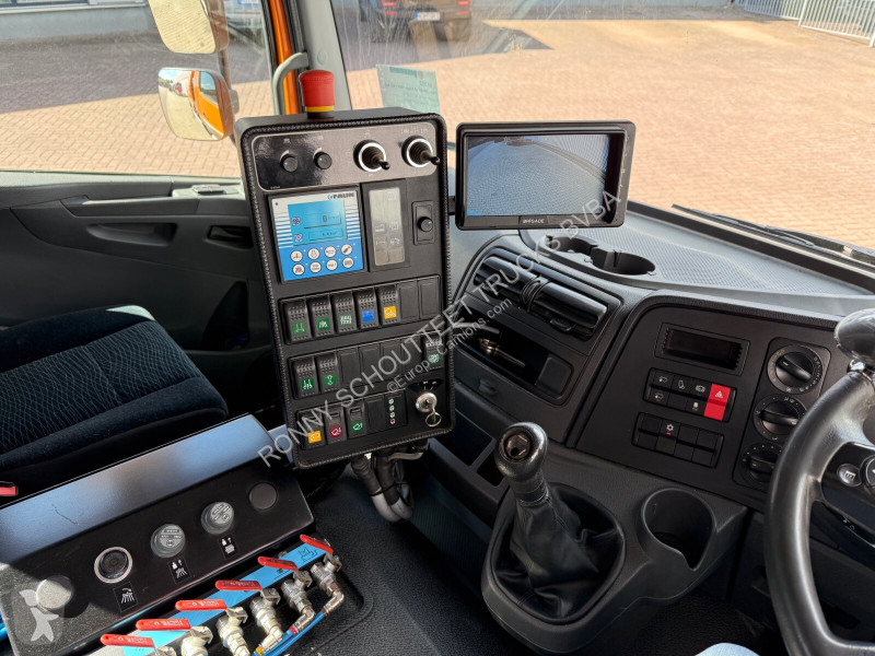 Silniční stroje Mercedes Atego 1524 LKO 4x2...