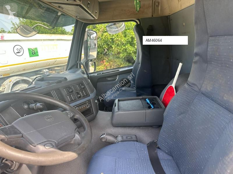 Camion Volvo 480