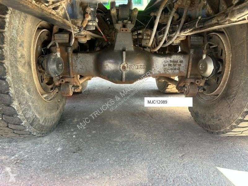 Vrachtwagen Iveco 35m³