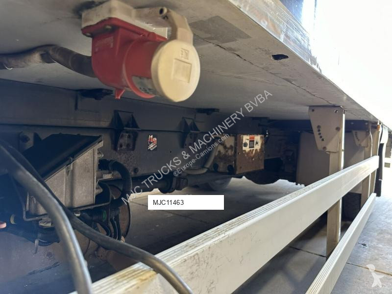 Camion Volvo FL 240 14T - 4x2 - FRIGO...
