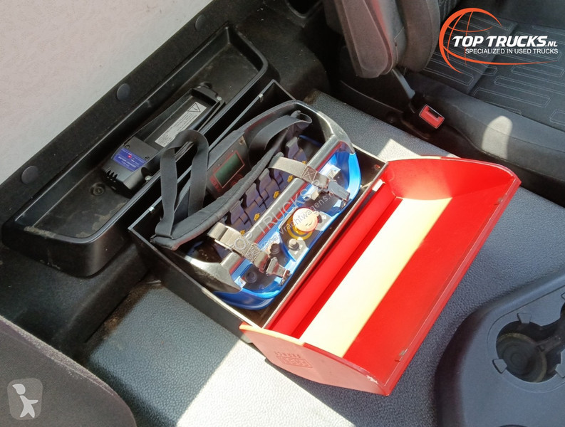 Kamion Mercedes 1830 Fassi 17TM Kraan, Crane,...