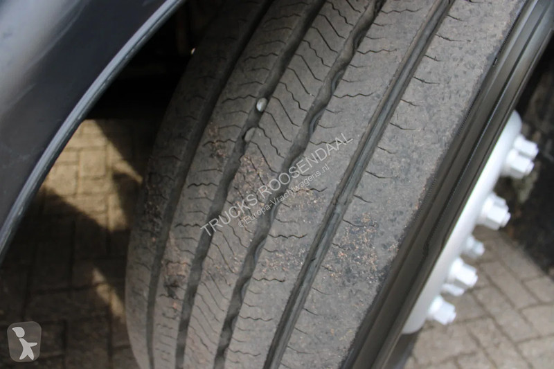 Kamion Volvo 12340 + ADR + stokota 14.000L +...