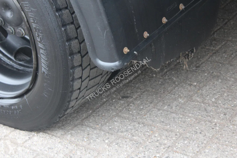Kamion Mercedes 360 + euro 6 + lift