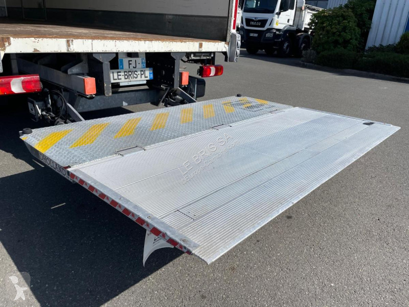 Kamion Mercedes ATEGO 12.18