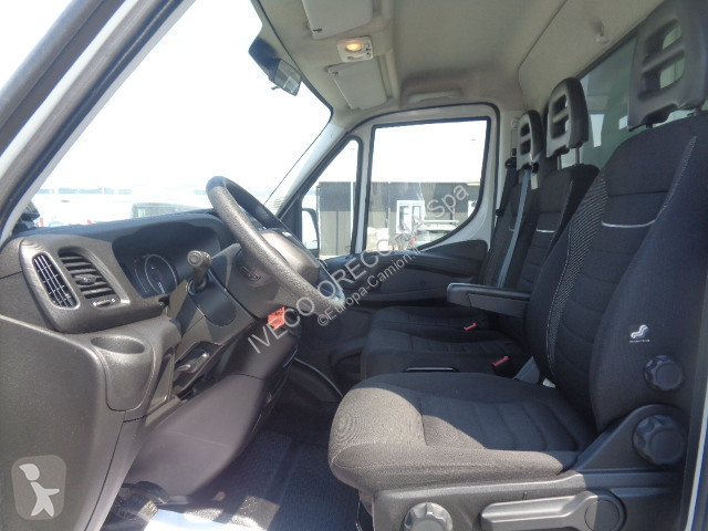 Camion Iveco DAILY 35C16