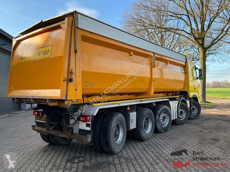 Kamion Volvo 10X4R Euro 5 met 30T HTS Kabel...