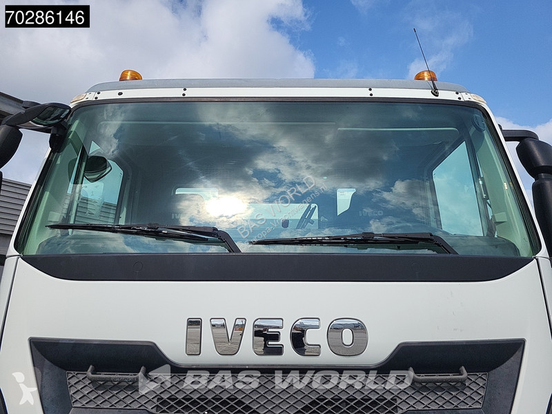 Camion Iveco 360 6X4 10m3 2-Sided Tipper...