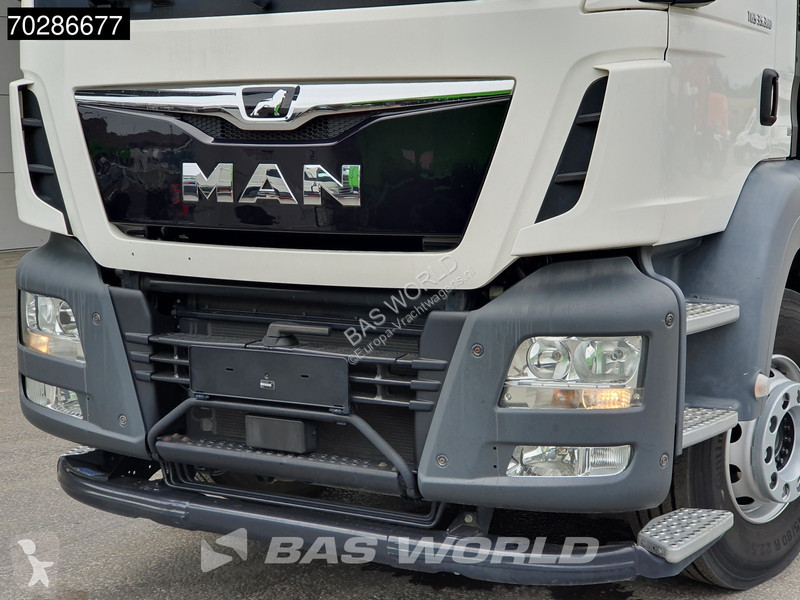 Camion MAN 35.360 8X2 HIAB X-Hiduo 158 BS-3...