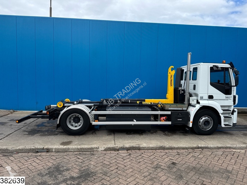 Camião Iveco 330 CNG Unused, EURO 6, Retarder,...