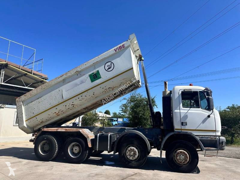 Camion Astra