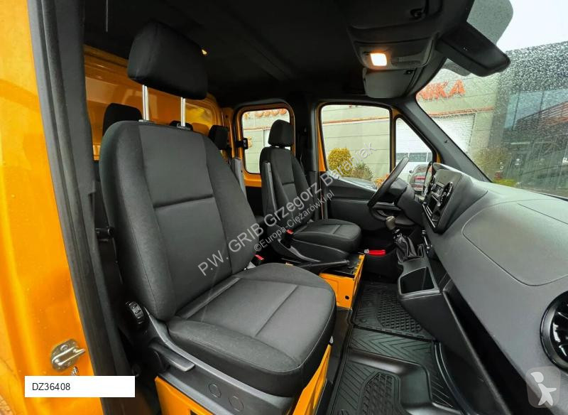 Autoutilitară Mercedes 314 CDI Doka Dubel...