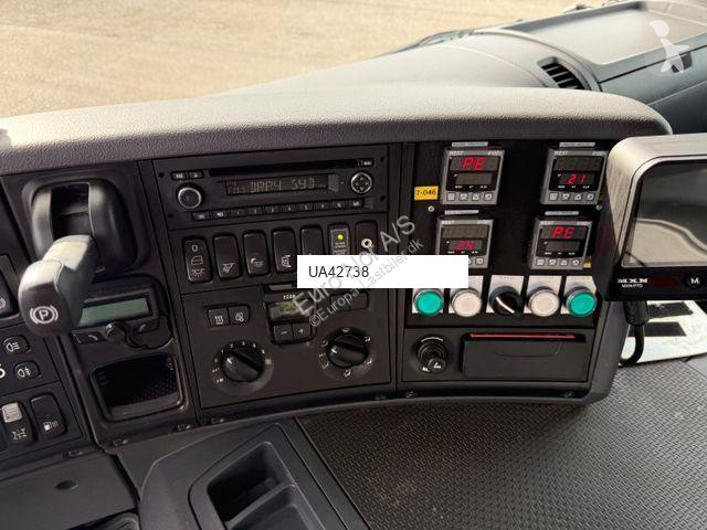 Kamion Scania P400 LB 4x2 MLB Euro 5 - 324 tkm