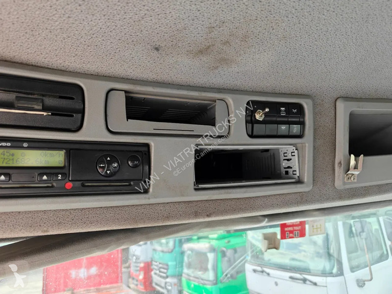 Camion Mercedes 1832 KN 4X2 Manual Steel/Steel