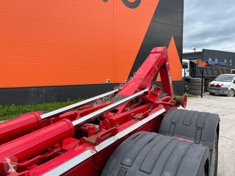 Kamion Volvo 330 6x2*4 HIAB 192E-5 / HIAB XR 18...