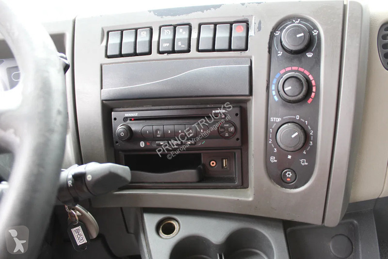 Kamion Renault 220 * EURO5 * MANUAL *