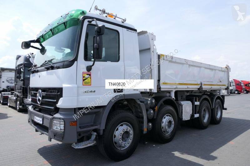 Camion Mercedes ACTROS 32 440