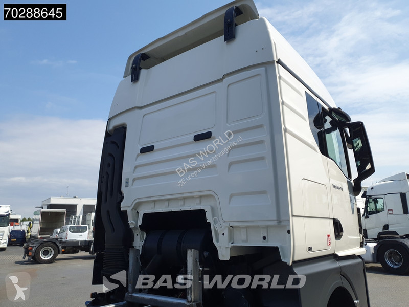 Camión MAN 26.470 6X2 Lift-Axle Retarder...