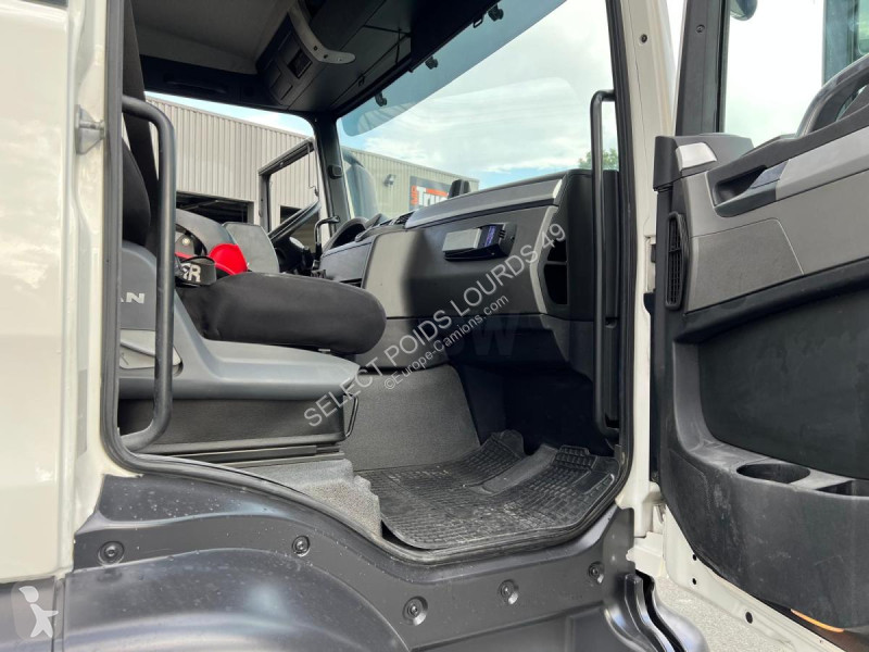 Camion MAN 26.400