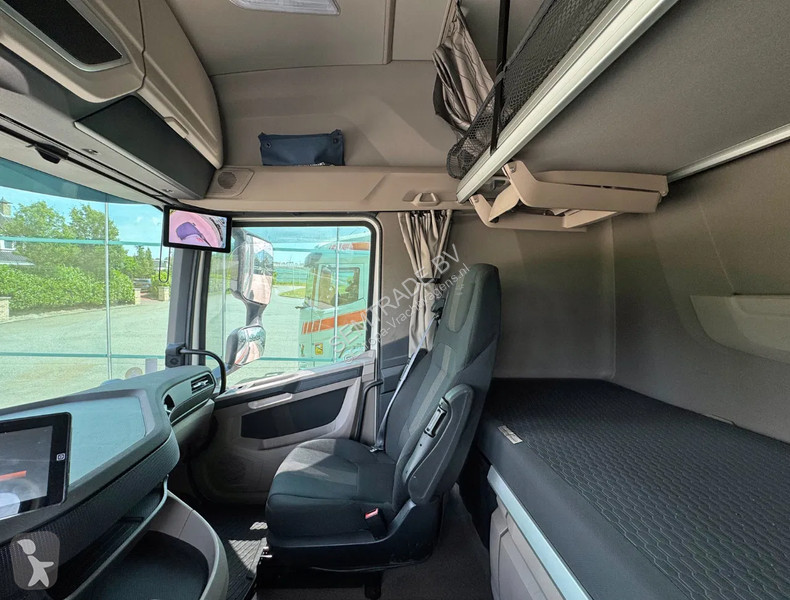 Camion DAF 480 FAR FRIGO COMBI 50 CC 2x LIFT...