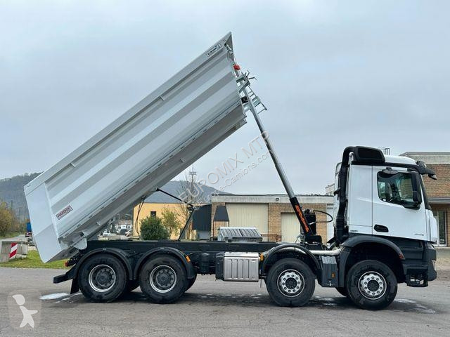 Lastbil  AROCS 5 4145 8X4 E6e EuromixMTP 18m³...