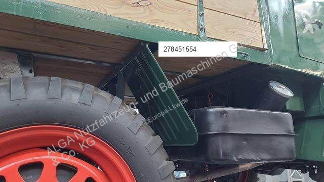 Camion Unimog 1/Restauriert